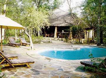 Etosha Aoba Lodge Ngoại thất bức ảnh